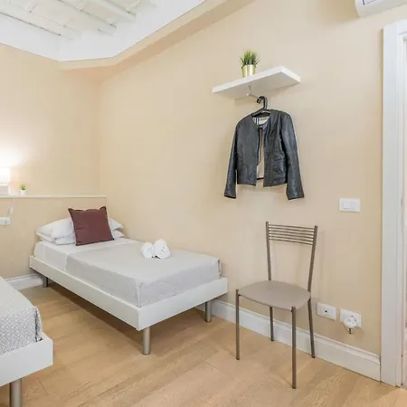 Wine Barolo Apartment Florenz